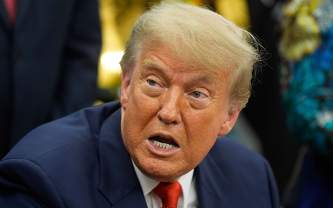 Ein Friedensstifter? US-Präsident Trump hält sich selbst für einen ausgezeichneten Nobelpreisträger. (Archivbild) - Foto: Manuel Balce Ceneta/AP/dpa