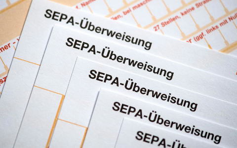 Der einheitliche Euro-Zahlungsverkehrsraum umfasst 36 Länder. (Symbolbild) - Foto: Fabian Sommer/dpa