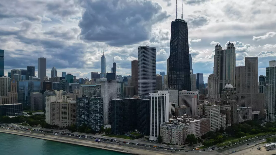 Trump will in Chicago eingreifen - laut Gouverneur von Illinois gibt es nun ein Ultimatum (Archivbild). - Bild: Erin Hooley/AP/dpa