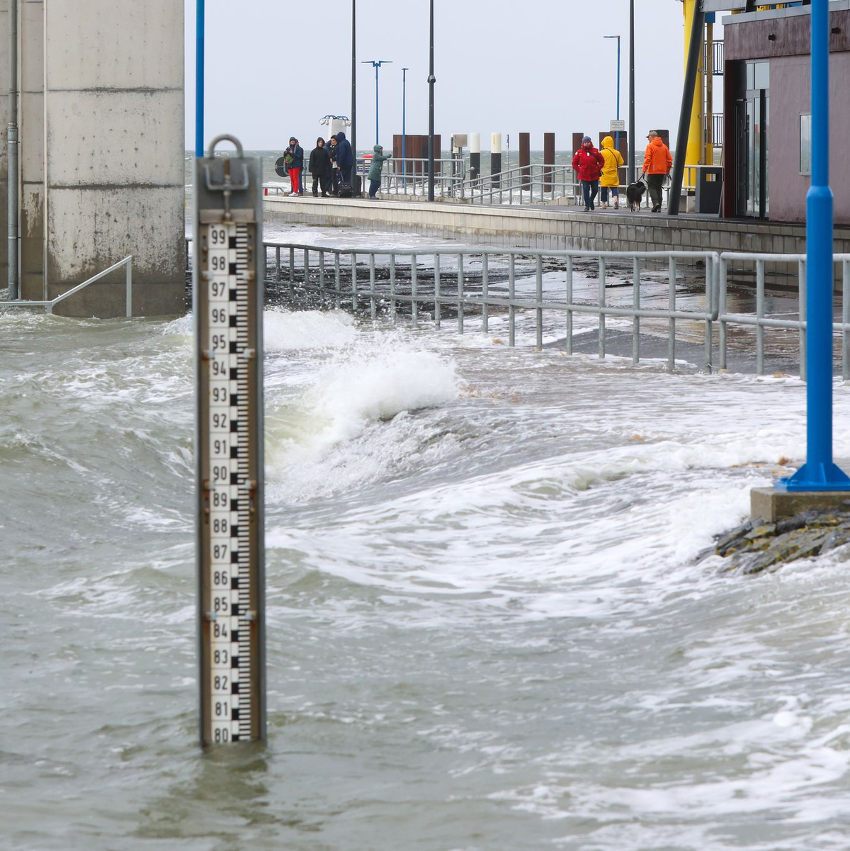 Der Fährverkehr war beeinträchtigt - Foto: Bodo Marks/dpa