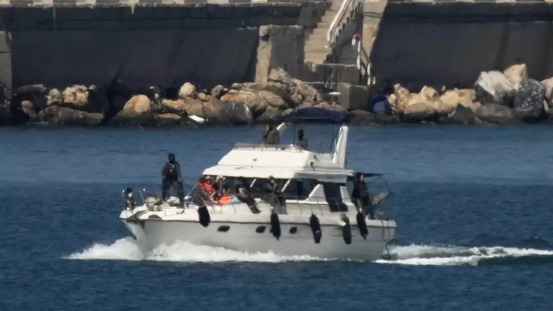 Die israelische Marine hatte am Freitag das letzte der insgesamt 42 Boote der Flottille abgefangen. (Archivfoto) - Bild: Leo Correa/AP/dpa