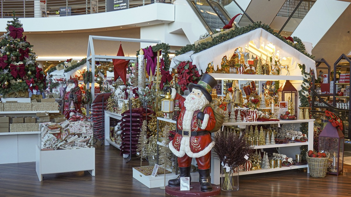 Festliche Trends, beliebte Klassiker und zauberhafte Momente auf dem XXXLutz Weihnachtsmarkt - Foto: presseportal.de