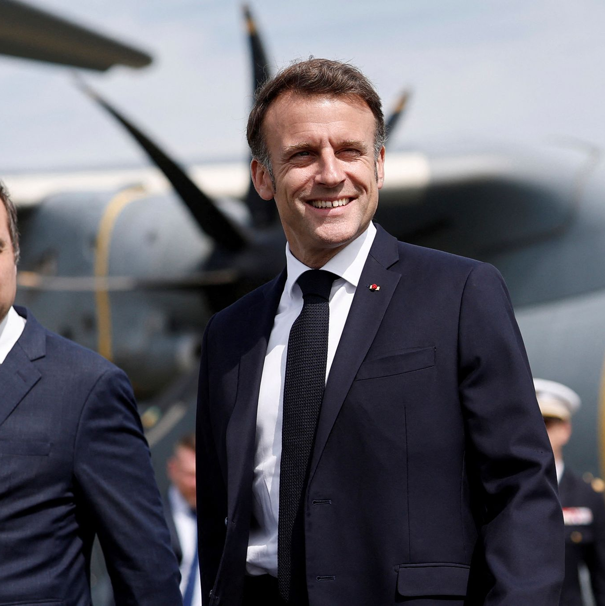 Macron will, dass der zurückgetretene Premier einen Ausweg aus der politischen Krise findet (Archivbild). - Foto: Benoit Tessier/Reuters Pool/AP/dpa