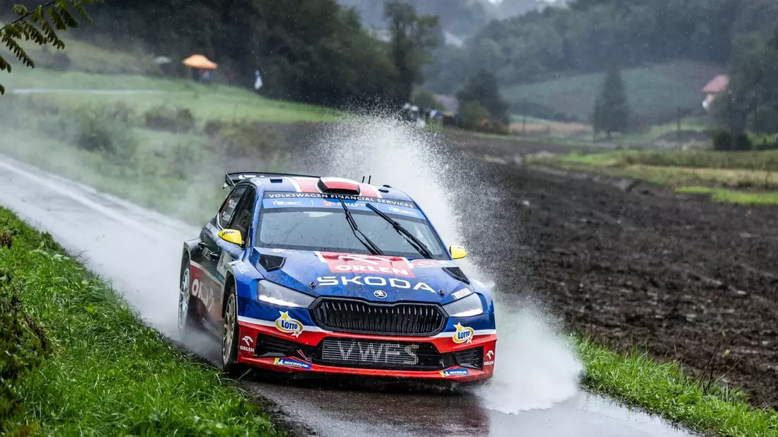 Kroatien-Rallye: Europäische Titel für Škoda Crew Mikolaj Marczyk und Szymon Gospodarczyk* - Bild: presseportal.de