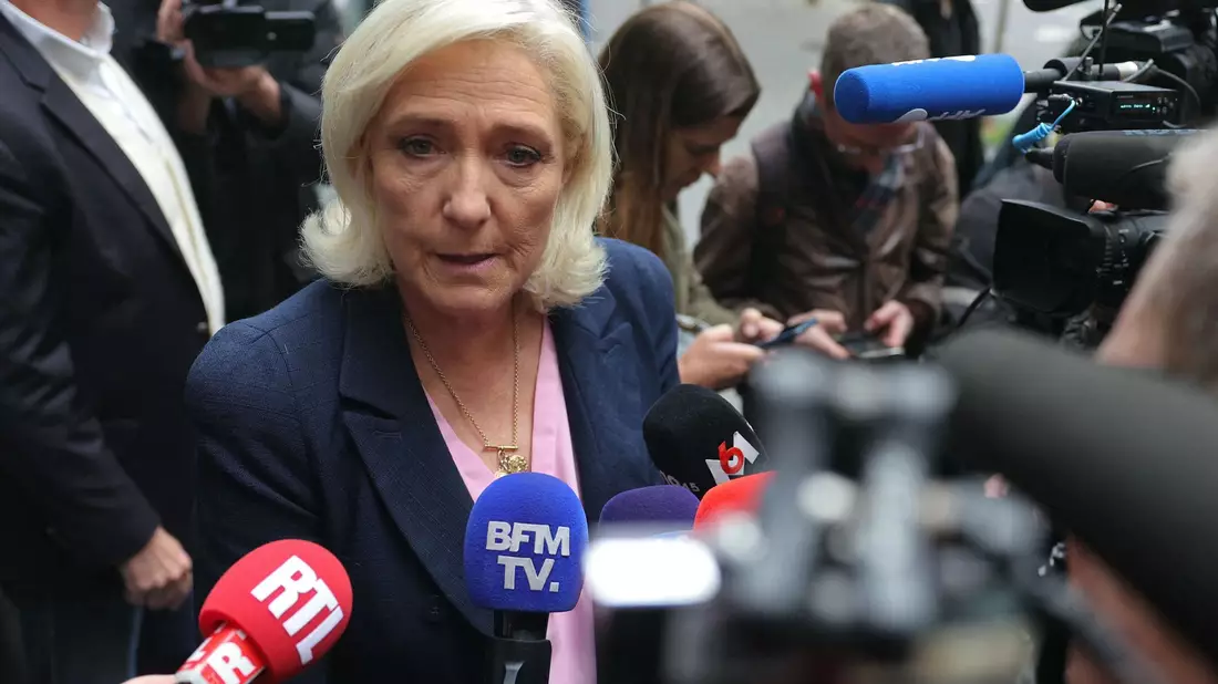 Bei Neuwahlen könnte das rechte Rassemblement National seine Position weiter festigen. - Bild: Thomas Samson/AFP/dpa