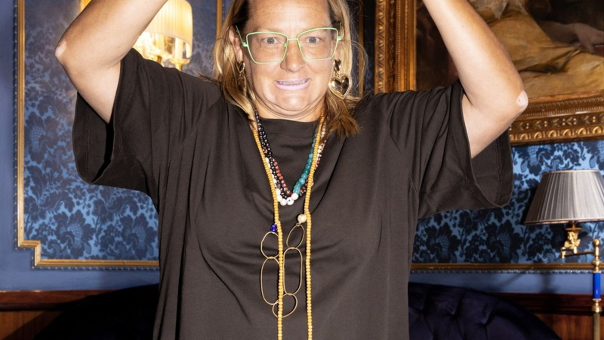 Pop-Art trifft Sacher: Die limitierte Sonderedition der original Sacher-Torte erscheint am 7. Oktober 2025 - Foto: presseportal.de