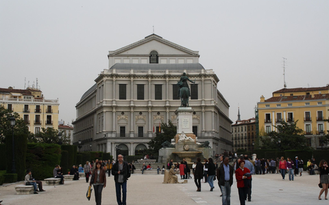 Der Einsturz geschah unweit des Madrider Opernhauses Teatro Real. (Archivfoto) - Foto: Europapress/dpa