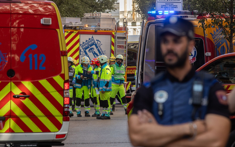 16 Einheiten der Madrider Feuerwehr waren zeitweise im Einsatz. - Foto: Alejandro Martínez Vélez/EUROPA PRESS/dpa