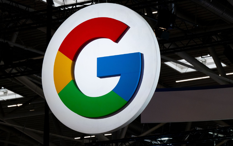 Google führt nun auch in Deutschland einen zusätzlichen KI-Modus bei der Suche ein. - Foto: Sven Hoppe/dpa