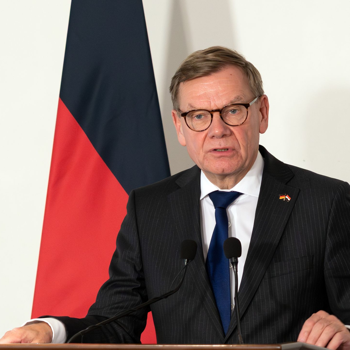 Außenminister Wadephul muss in Ägypten schwierige Gespräche führen. - Foto: Soeren Stache/dpa