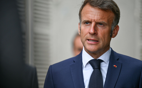 Macron muss entscheiden, ob er Neuwahlen ausruft oder ob es einen anderen Ausweg aus der Regierungskrise gibt (Archivbild). - Foto: Philippe Magoni/EPA POOL/AP/dpa