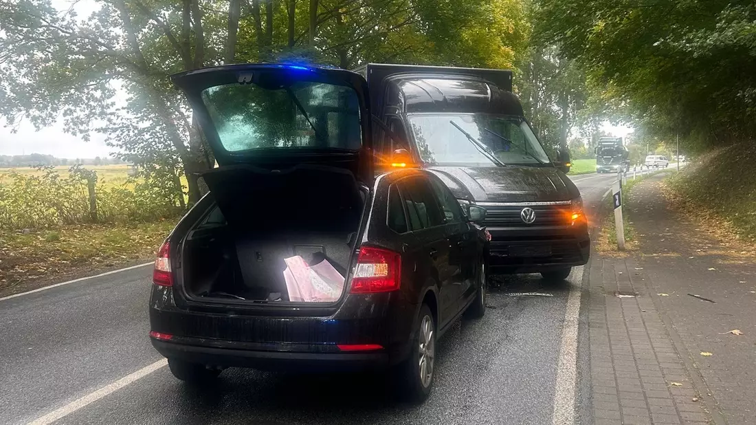 POL-HRO: Schwerverletzte Autofahrerin nach Verkehrsunfall in Pampow - Bild: presseportal.de
