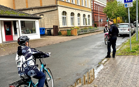POL-HI: Erfolgreiche Fahrradprüfung an der Bürgerschule Alfeld - Zehn Kinder mit Bestnote - Foto: presseportal.de
