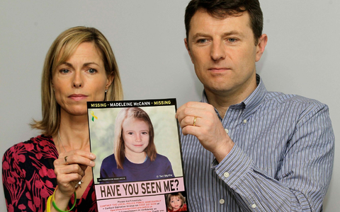 Die Eltern des vermissten englischen Mädchens Madeleine McCann haben in einem Stalking-Prozess gegen eine Frau ausgesagt, die behauptet, ihre Tochter zu sein. (Archivbild) - Foto: Sang Tan/AP/dpa