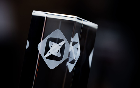 Der begehrte Grimme Online Award - zwei Preisträger lehnten den Preis ab. - Foto: Rolf Vennenbernd/dpa