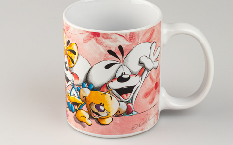 Zur Kollektion gehören Aufkleber. - Foto: -/Kontiki/dpa