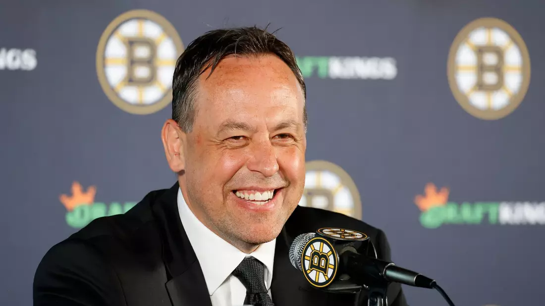 Marco Sturm ist der erste deutsche Cheftrainer in der NHL. (Archivbild) - Bild: Mary Schwalm/AP/dpa