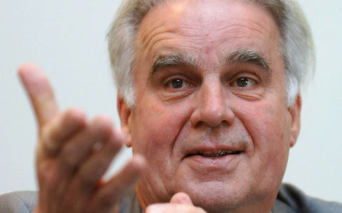 Uwe Pörksen im Alter von 90 Jahren gestorben (Archivbild) - Foto: Arne Dedert/dpa