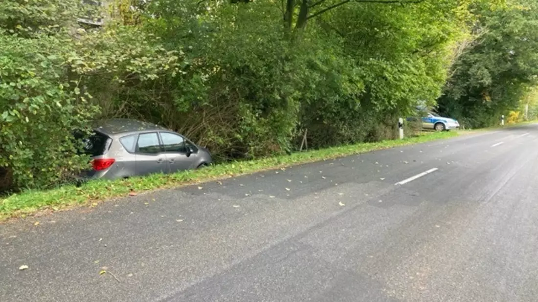 POL-CUX: Verkehrsunfall unter Alkoholeinfluss in Beverstedt-Frelsdorf (Foto im Anhang) - Bild: presseportal.de