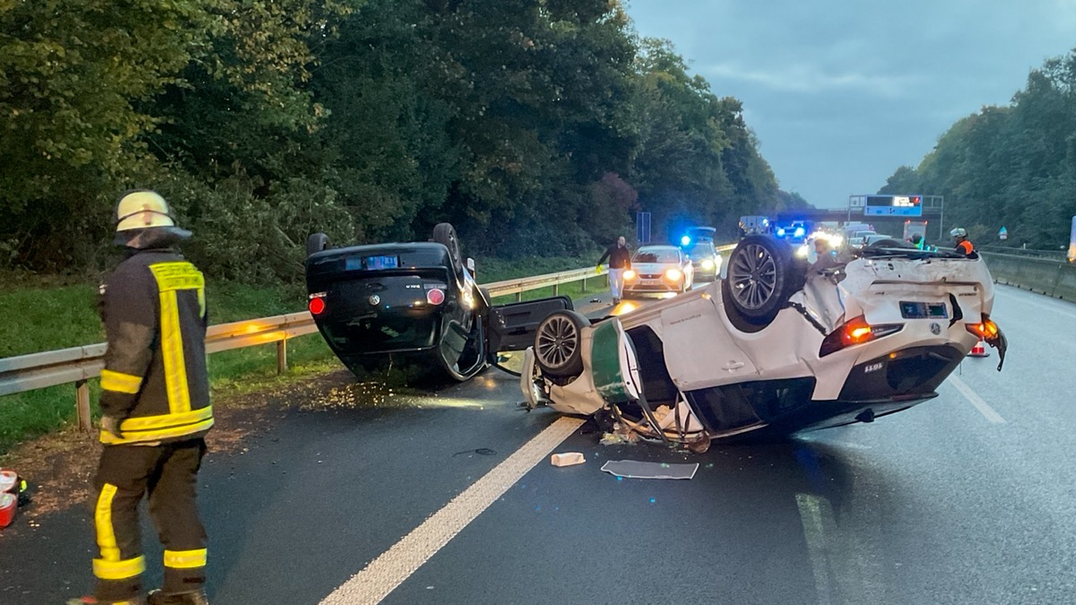 FW-DO: Verkehrsunfall auf der A42 - Zwei Fahrzeuge überschlagen, zwei Personen verletzt - Foto: presseportal.de