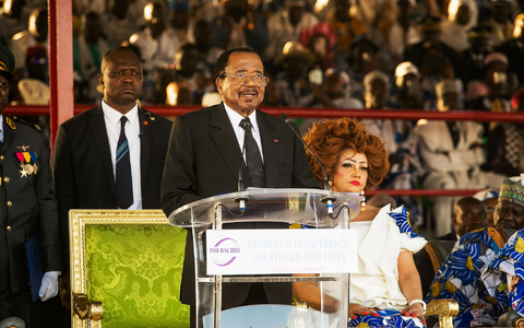 Fünf von sechs Kamerunern haben nie einen anderen Präsidenten als Paul Biya erlebt. (Archivbild) - Foto: --/XinHua/dpa Fünf von sechs Kamerunern haben nie einen anderen Präsidenten als Paul Biya erlebt. (Archivbild) - Foto: --/XinHua/dpa