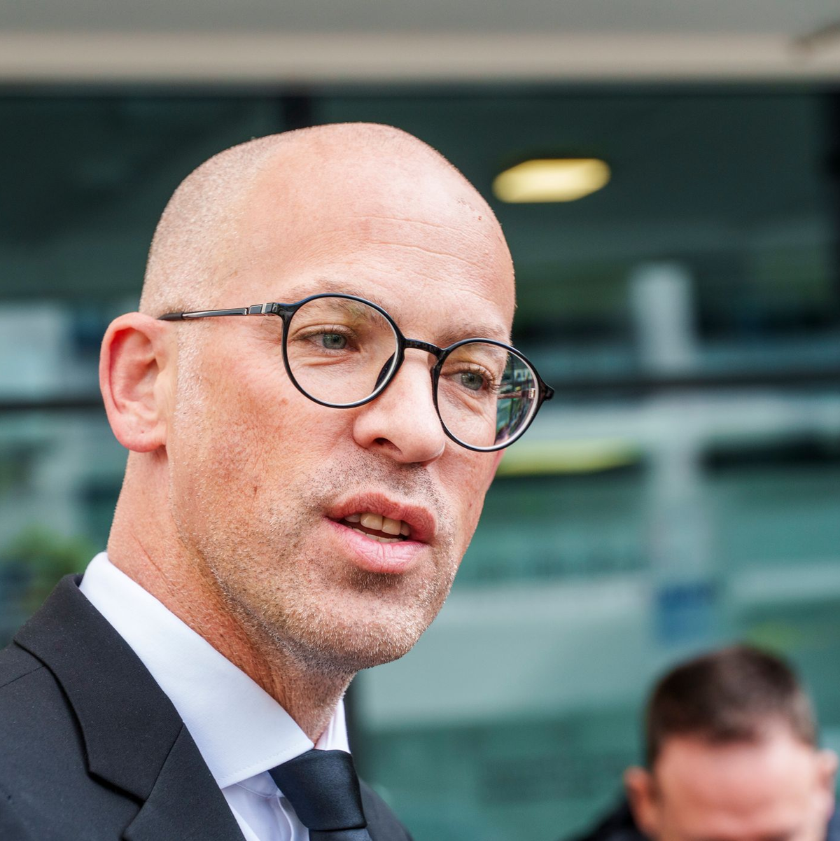 Der Frankfurter Oberstaatsanwalt Dominik Mies äußert sich zu den laufenden Ermittlungen.  - Foto: Andreas Arnold/dpa