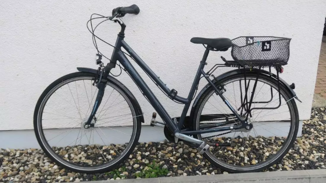 Mittelhessen: WETTERAUKREIS: + Wem gehört das Damenrad? + Trickdiebe in Kosmetikstudio + Einbruch in Himbach + Wintergartentür aufgebrochen + - Bild: presseportal.de
