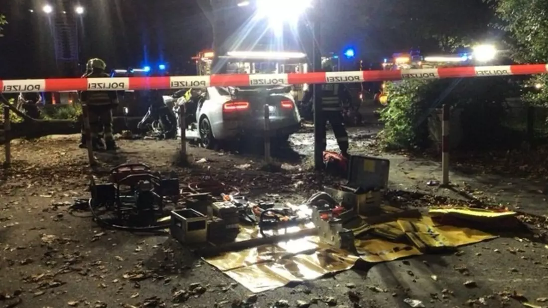 FW-GE: Verkehrsunfall Florastraße Ecke Hüller Straße - Bild: presseportal.de