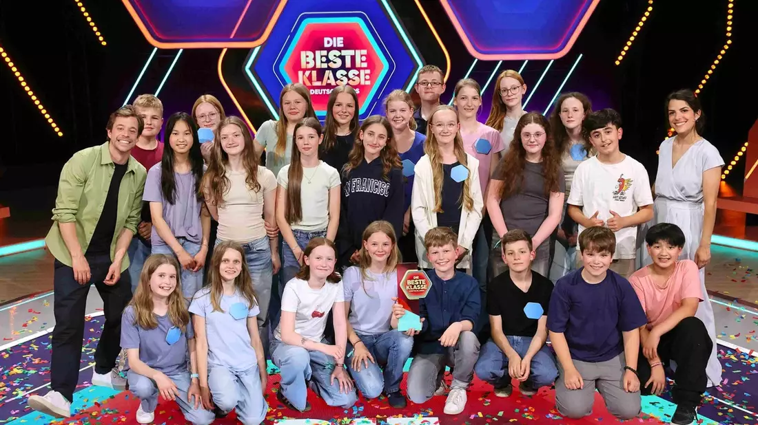 Die 6.2 des Landesgymnasiums LATINA August Hermann Francke aus Halle (Saale) ist Die beste Klasse Deutschlands /Herbststaffel 2025 ging mit spannendem Superfinale am 11. Oktober 2025 zu Ende - Bild: presseportal.de