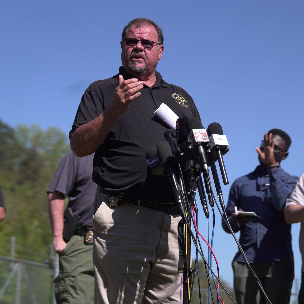 Die Ermittler gehen inzwischen fest von 16 Toten aus. - Foto: Obed Lamy/AP/dpa