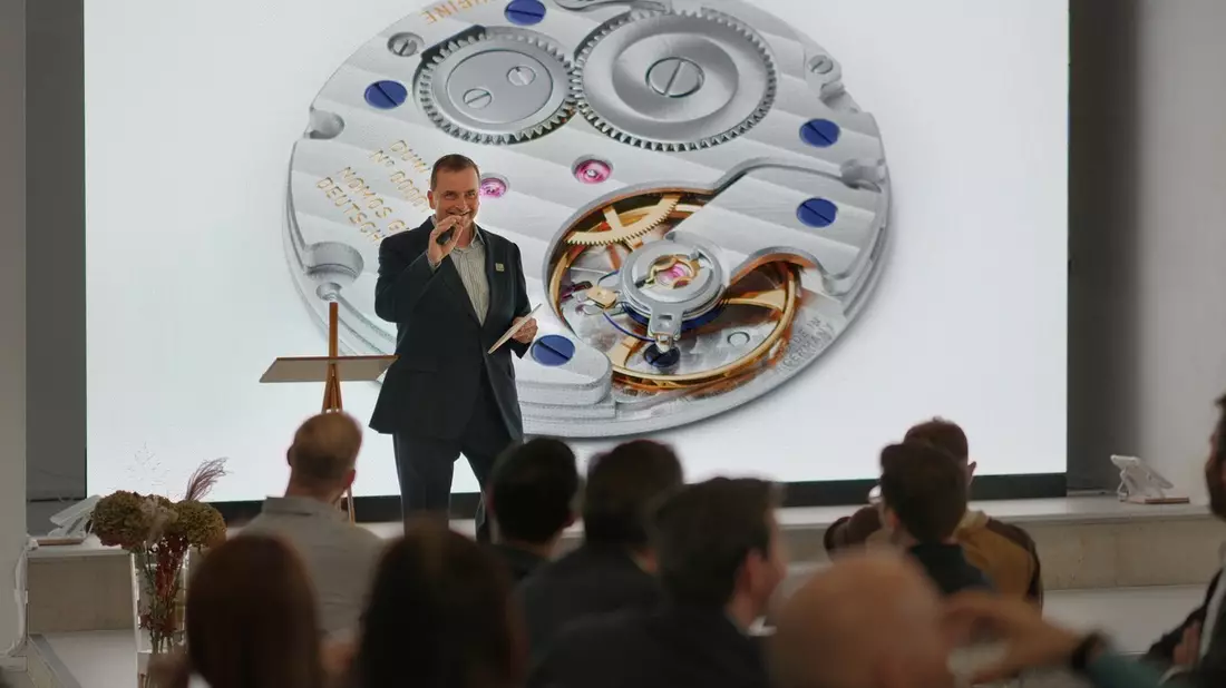 Branchentreff 2025: NOMOS Glashütte gibt Impulse für die Zukunft der Uhrenindustrie - Bild: presseportal.de