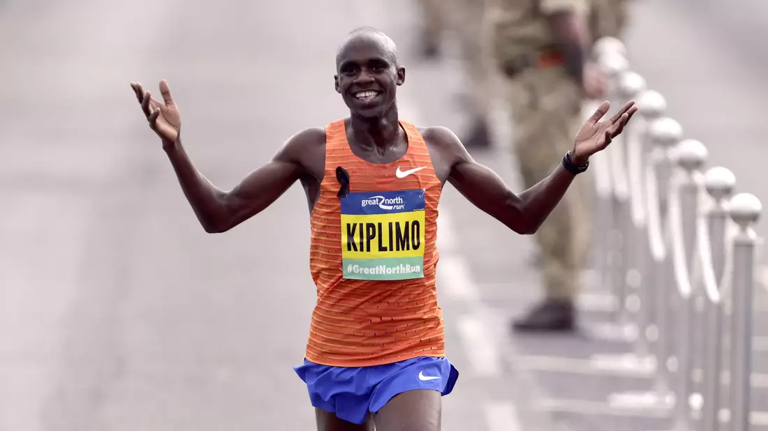 Jacob Kiplimo aus Uganda hat den Chicago-Marathon gewonnen. (Archivbild) - Bild: Richard Sellers/PA Wire/dpa