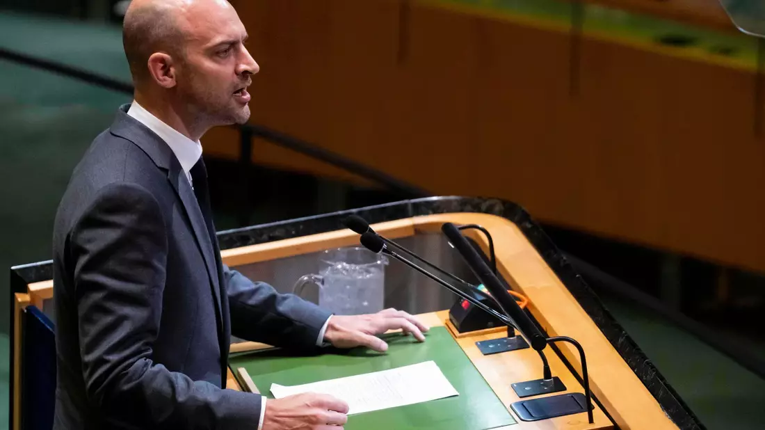 Außenminister Barrot und die Chefs anderer Schlüsselressorts durften bleiben. (Archivbild). - Bild: Adam Gray/FR172090 AP/dpa