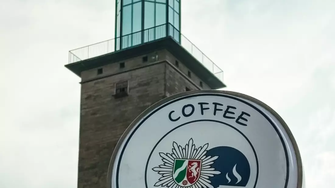 POL-HA: Polizei Hagen beteiligt sich an bundesweiter Präventionswoche gegen Taschendiebstahl und gibt einen Kaffee aus - Rückblick auf die Veranstaltung vom 10.10.2025 - Bild: presseportal.de