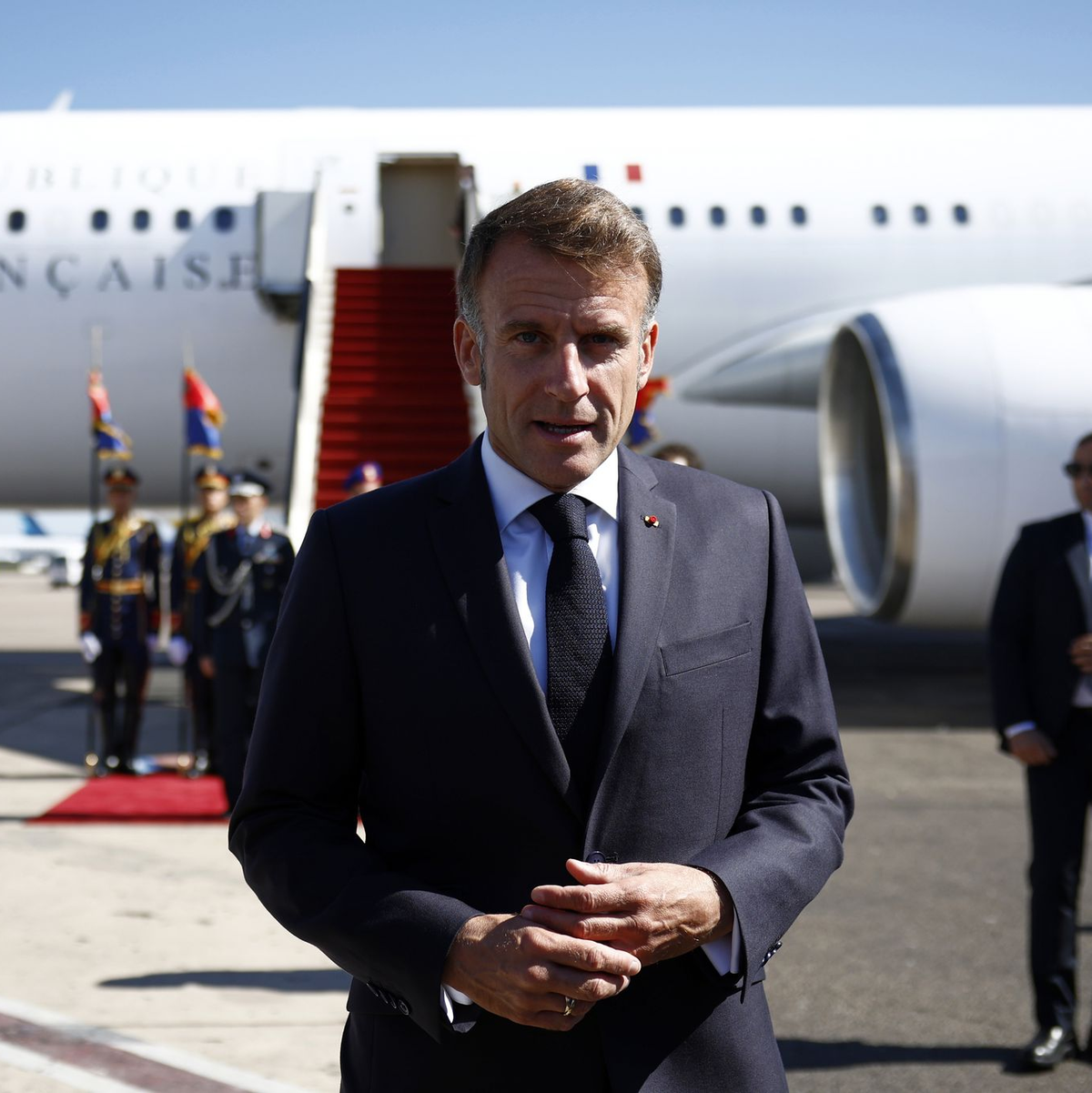 Macron ruft die Parteien auf, auf Stabilität hinzuarbeiten. - Foto: Yoan Valat/Pool EPA/AP/dpa