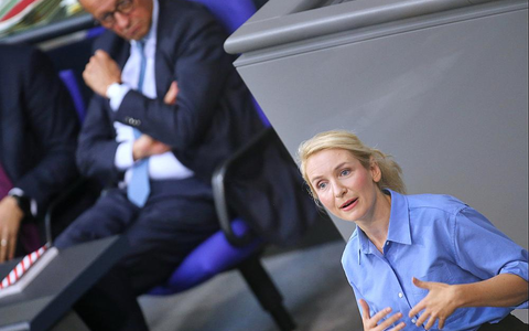 Friedrich Merz und Ines Schwerdtner (Archiv) - Foto: über dts Nachrichtenagentur