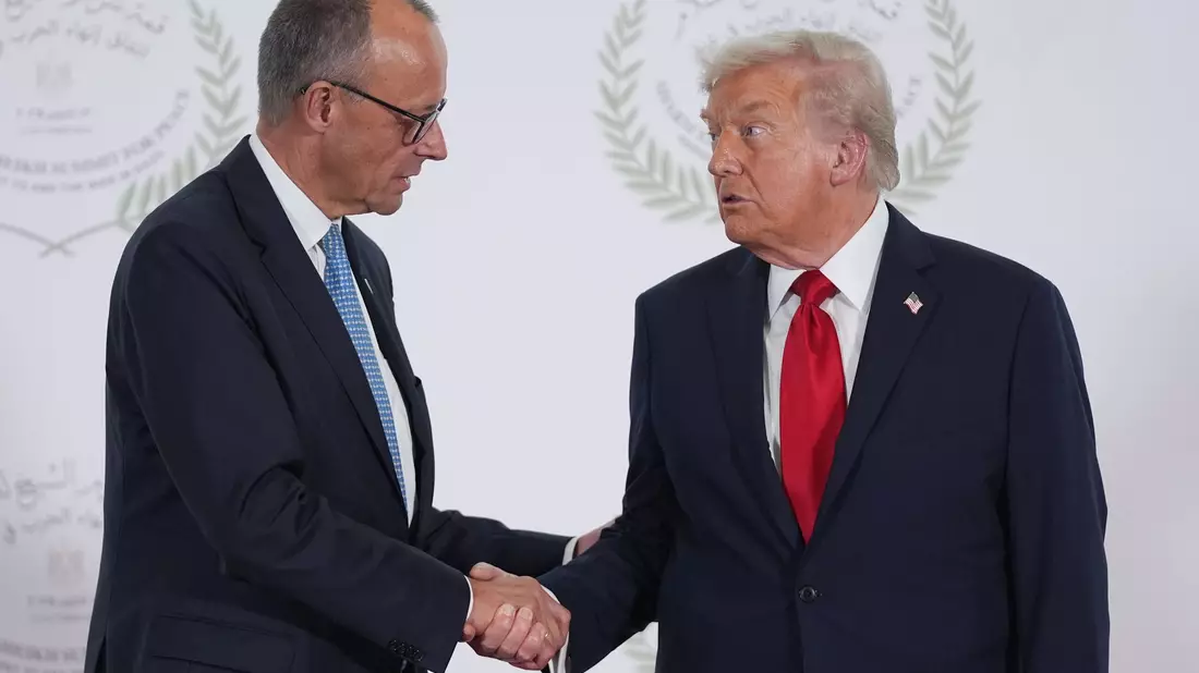 Das Verhältnis zwischen Ministerpräsidentin Giorgia Meloni und dem US-Präsidenten gilt als gut. (Archivbild) - Bild: Evan Vucci/AP Pool/AP/dpa