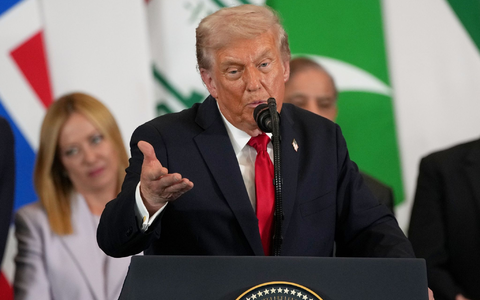 Trump schließt die Lieferung von Tomahawk-Marschflugkörpern an die Ukraine nicht aus.  - Foto: Amr Nabil/AP/dpa