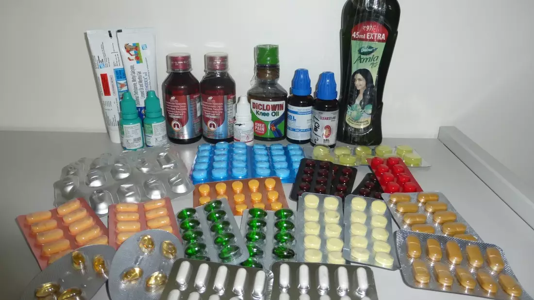 HZA-R: Zollamt Oberpfalz stoppt Arzneimittelsendung aus Indien / 20 nicht zugelassene Produkte in einer Postsendung in Weiden entdeckt - Bild: presseportal.de