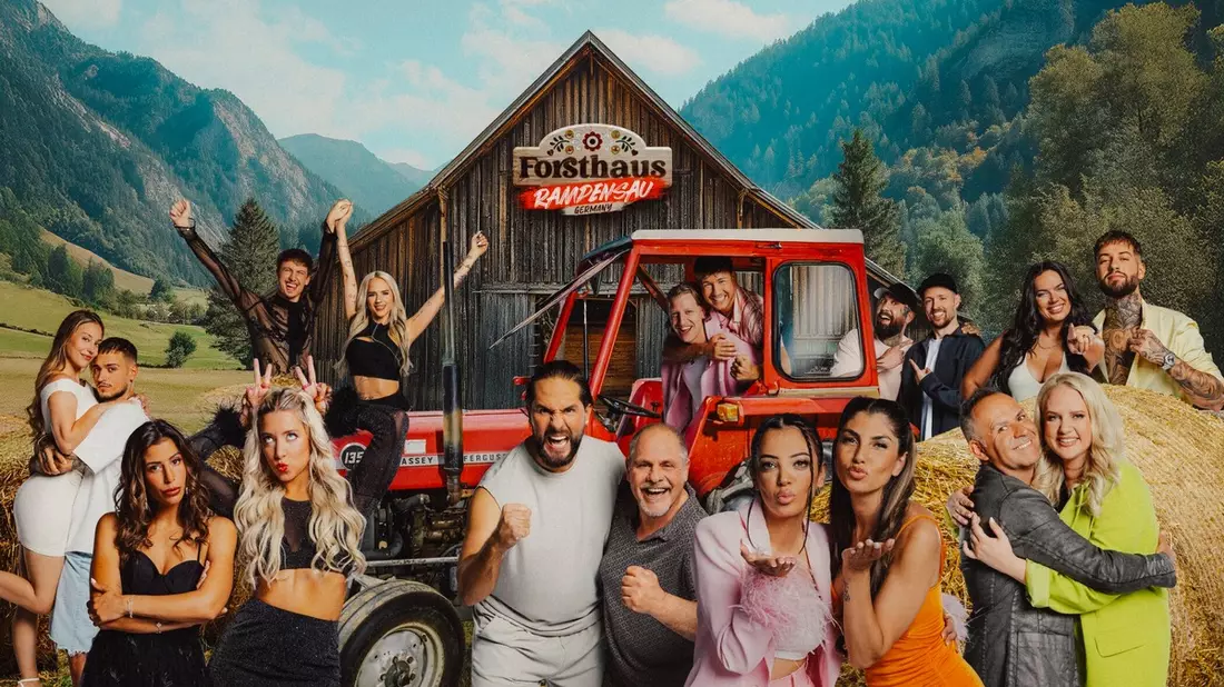 Melina Hoch Max Bornmann Walentina Doronina Leon Content Gina Beckmann Maurice Dziwak Frank Dziwak Oliver Ginkel Paul Aubster Dilara Kruse Yeliz Koc Christo C-Bas Bernhard Schwendemann Sarah Knappik Henna Urrehman Marc-Robin Wenz Forsthaus Rampensau Germany - Bild: Joyn/Nadine Rupp, presseportal.de