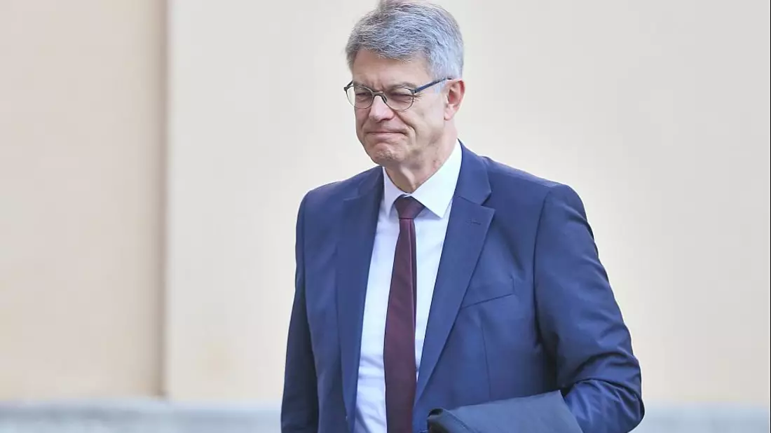 Eines der letzten Bilder von Patrick Schnieder vor seinem Zusammenbruch am 30.09.2025 - Bild: über dts Nachrichtenagentur
