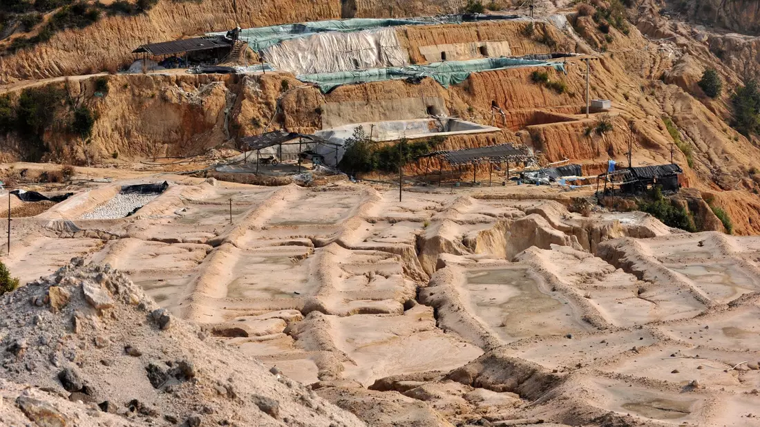 China ist weltweit der wichtigste Produzent von seltenen Erden. (Archivbild) - Bild: Str/FEATURECHINA/dpa