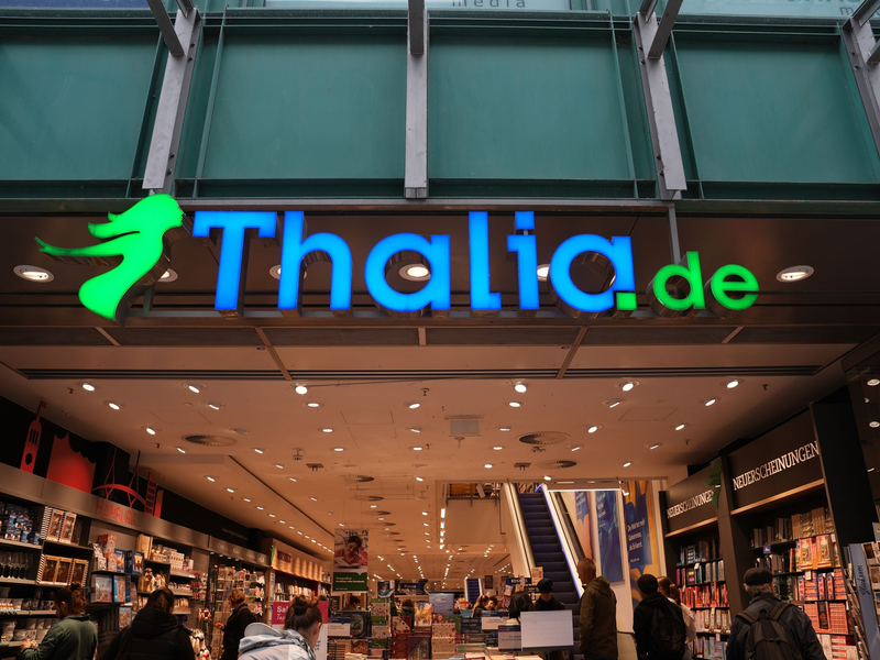 Die Buchhandelskette Thalia will demnächst einen ersten eigenen Spielwaren-Laden eröffnen. Er soll in Lüdenscheid entstehen, nicht weit weg von der Unternehmenszentrale in Hagen. (Archivbild) - Foto: Marcus Brandt/dpa