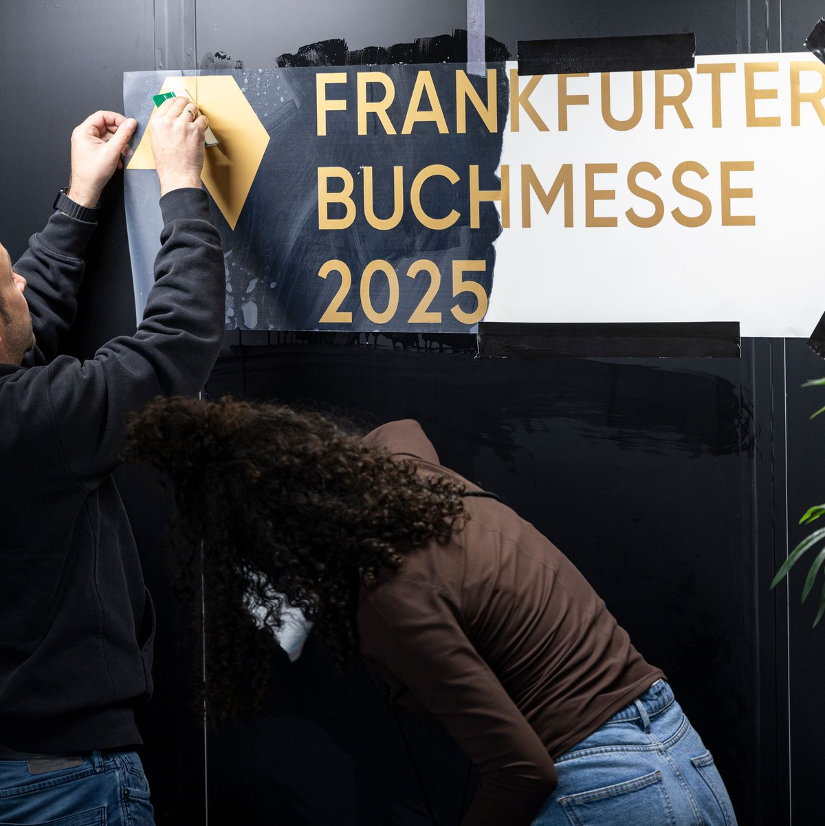Die Buchmesse öffnet am Mittwoch. - Foto: Hannes P. Albert/dpa