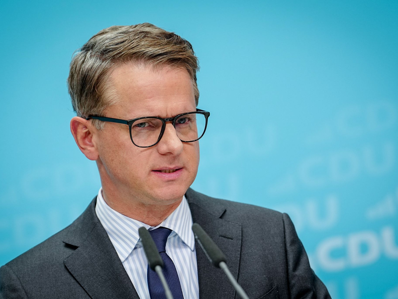 CDU-Generalsekretär Linnemann setzt auf den vorgesehenen Zeitplan. (Archivbild)  - Foto: Kay Nietfeld/dpa