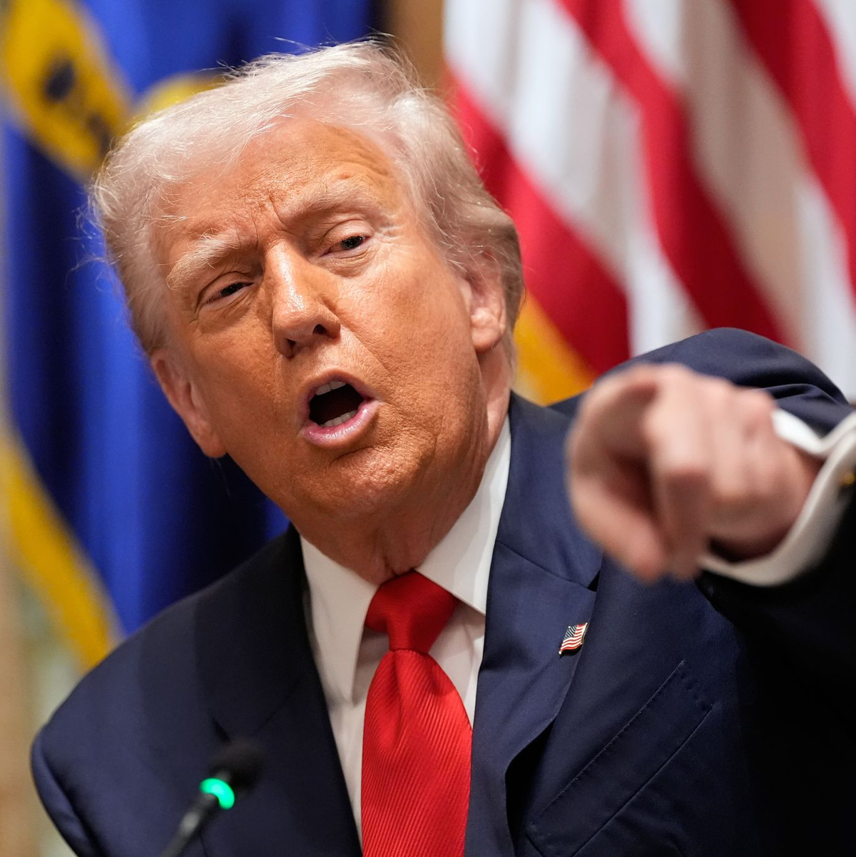 US-Präsident Trump will, dass die Hamas die Waffen abgibt.  - Foto: Alex Brandon/AP/dpa