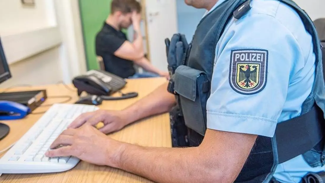 BPOLI-SB: Bundespolizei stellt aus Frankreich abgängigen Jugendlichen - Bild: presseportal.de