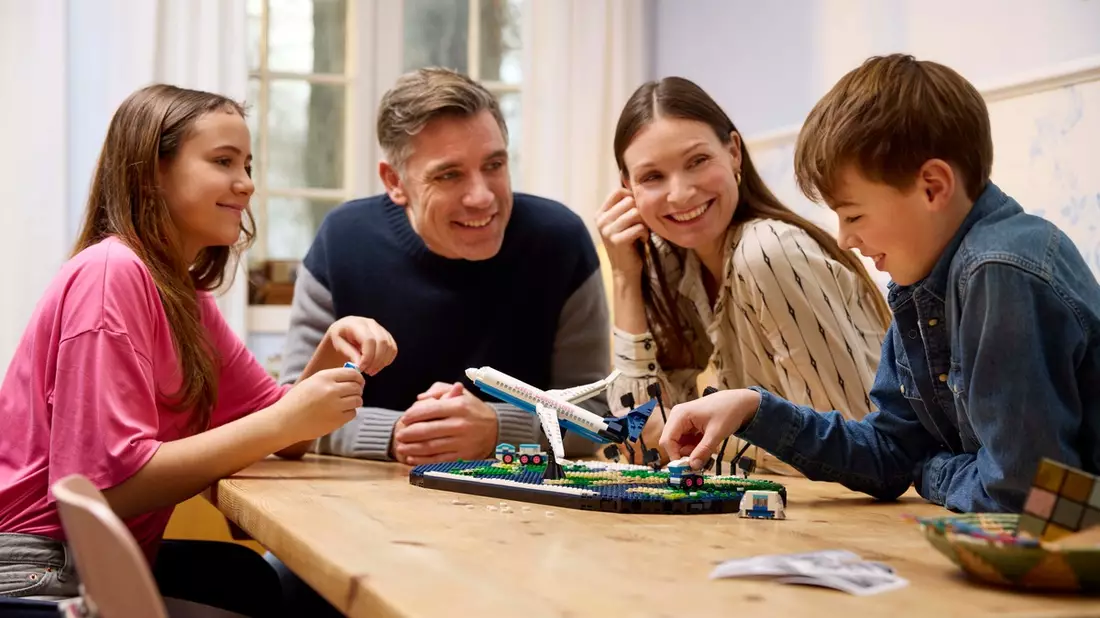 Die LEGO Gruppe setzt sich für wertschätzendes Arbeitsumfeld in jeder Lebensphase ein - Bild: presseportal.de