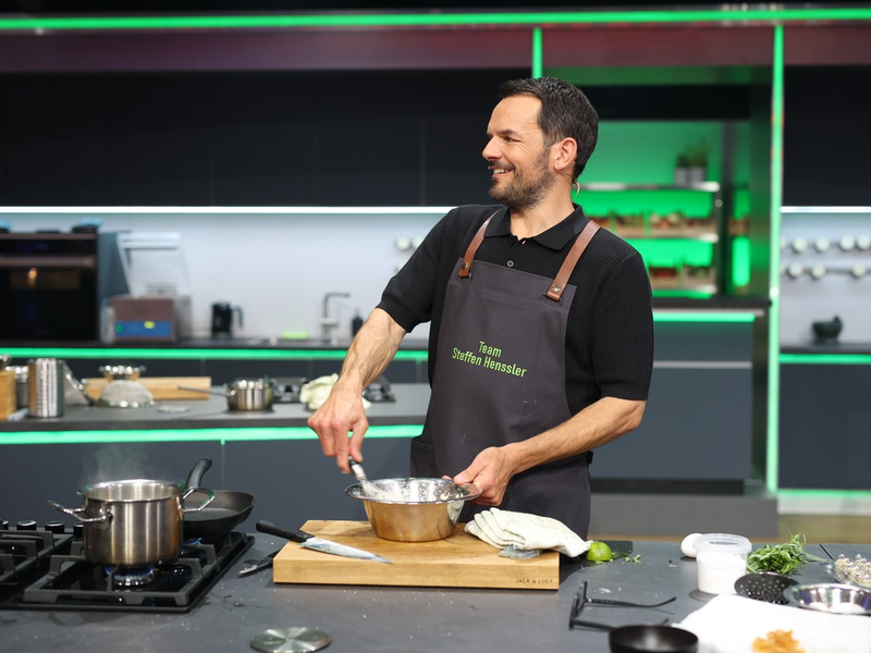 Steffen Henssler The Taste - Foto: Joyn /Benedikt Müller, presseportal.de