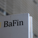 Die Finanzaufsicht schreitet bei Mängeln ein. (Symbolbild) - Foto: Boris Roessler/dpa/dpa-tmn